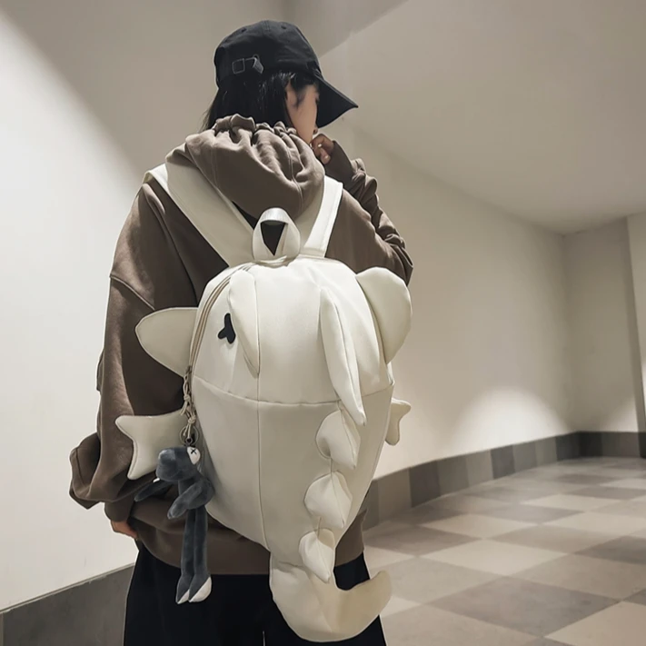 新款韩版潮学生书包立体卡通鲨鱼书包搞怪丑萌双肩包旅行机车背包