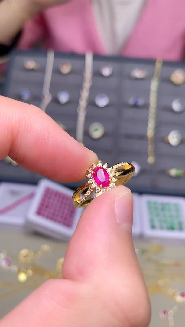 银S925镶嵌戒指红宝石戒指