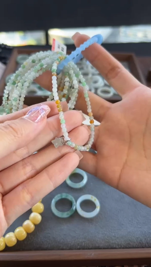 【闪购商品】翡翠手串未镶嵌520买断多样性发一