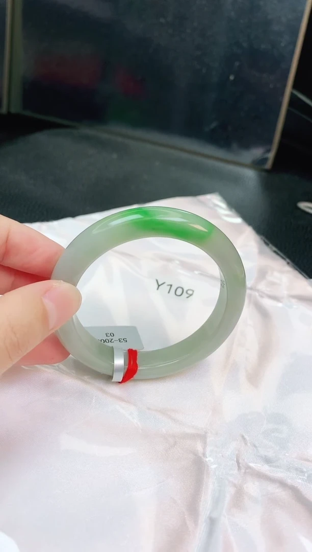 翡翠手镯未镶嵌缅甸天然A货手镯