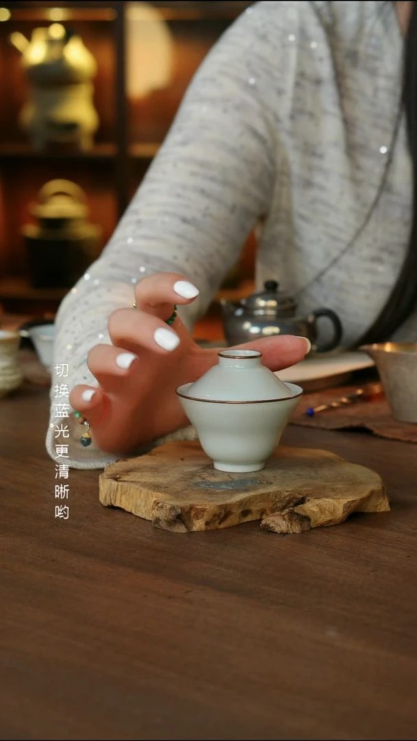 包铜素胎小葫芦盖碗