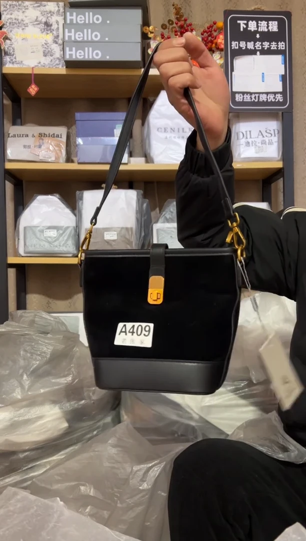 小牛剖层皮革老张家409