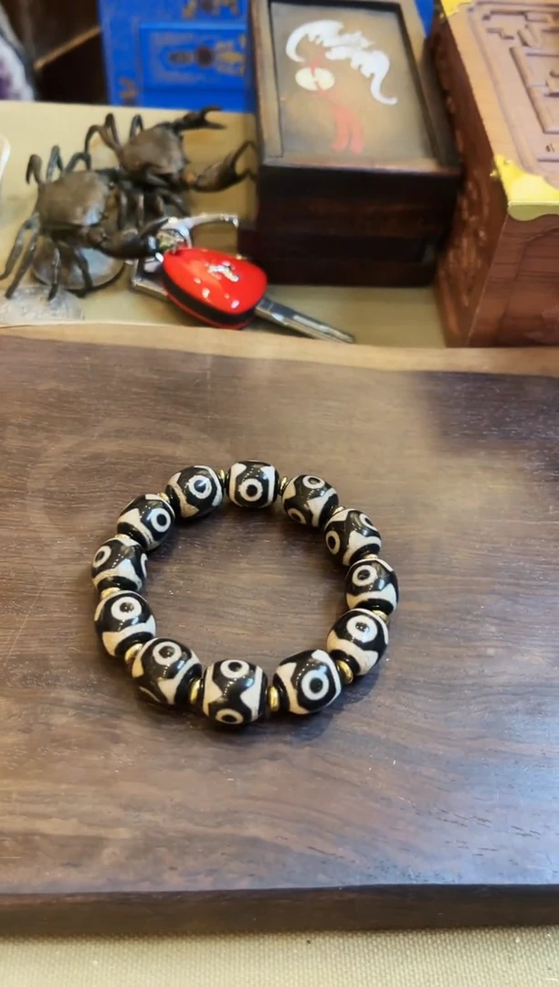 【闪购商品】玛瑙/玉髓手串未镶嵌P016三眼玛瑙手串