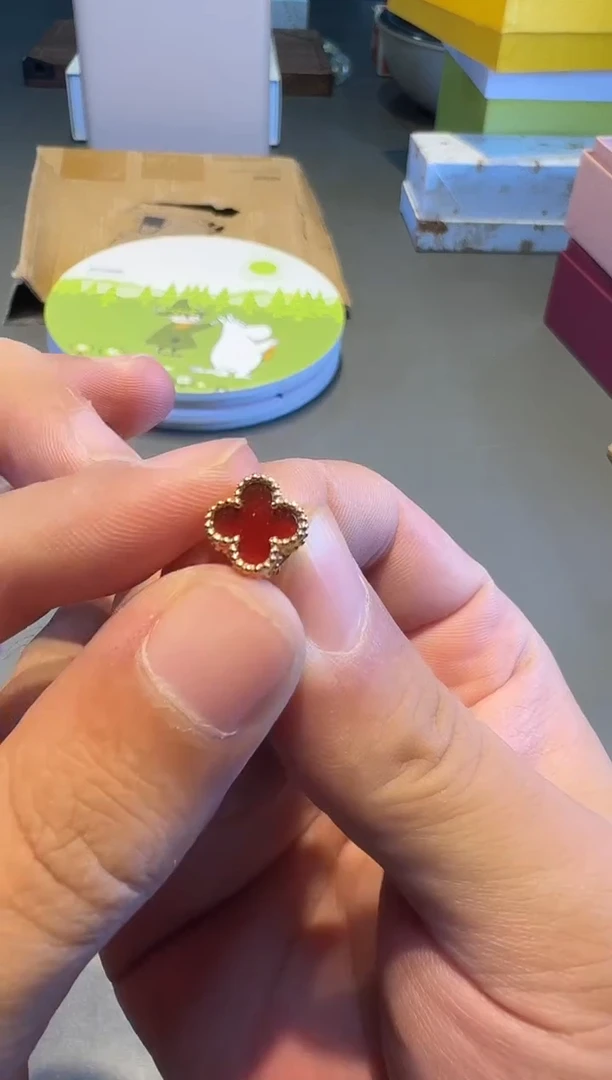 名品折扣名品折扣名品折扣