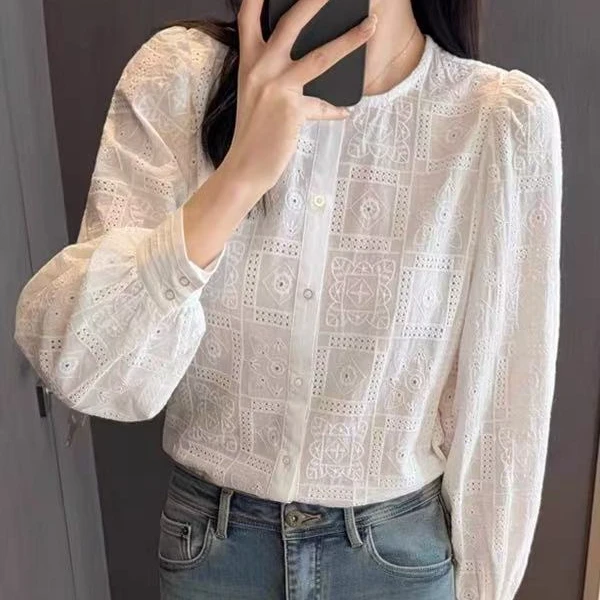 新款气质简约甜美镂空时尚长袖衬衫CS0305