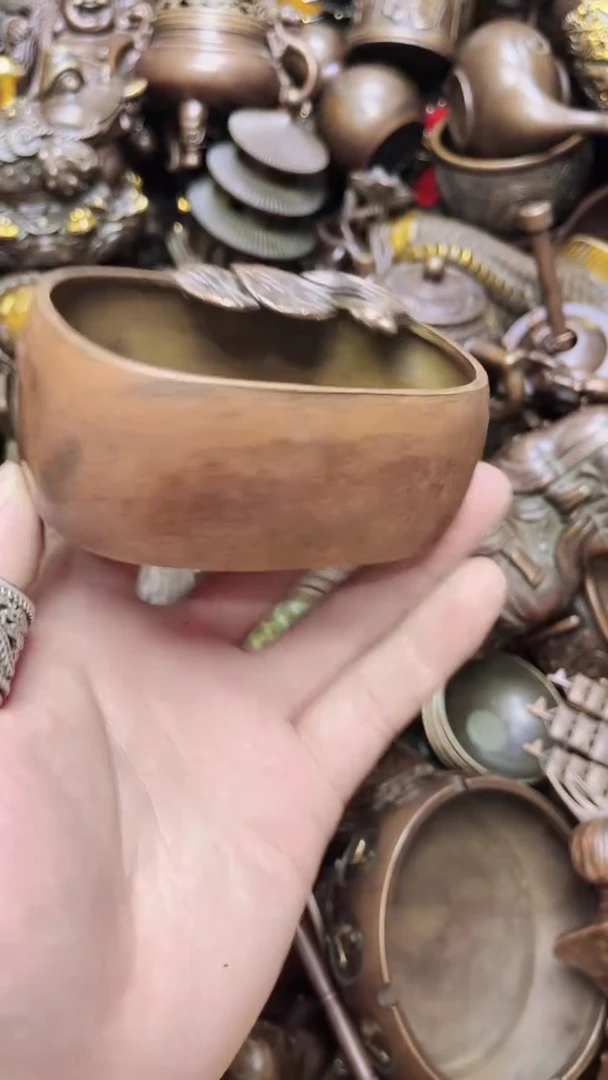 精美铜器  点击下单