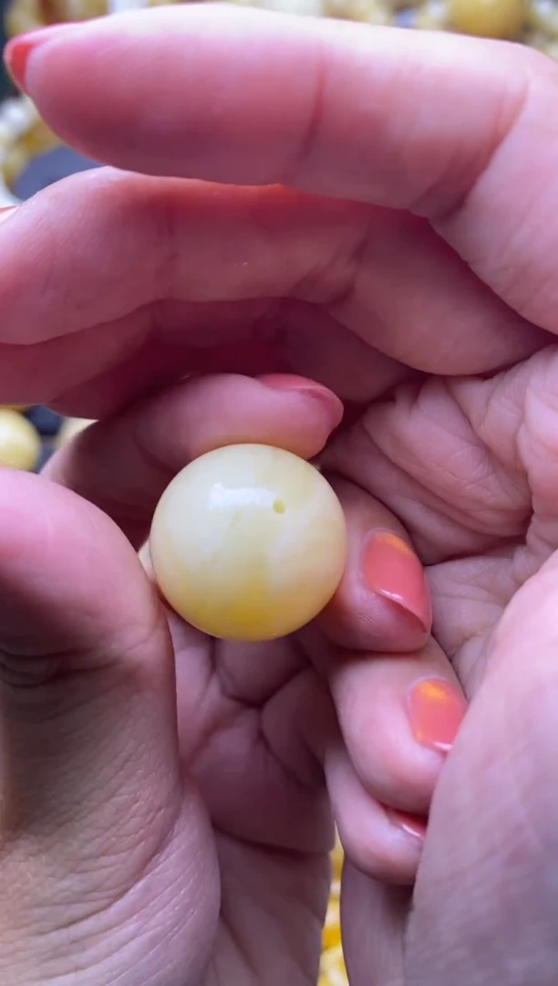 【闪购商品】琥珀裸石未镶嵌大小姐珠宝严选135