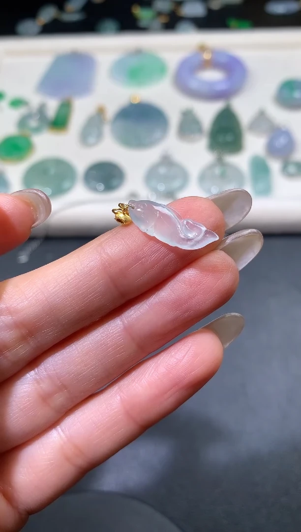 吊坠(不含链)18K金镶嵌翡翠翡翠