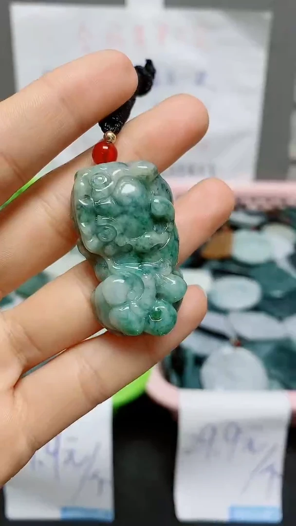 【闪购商品】翡翠颈饰未镶嵌天然翡翠A货