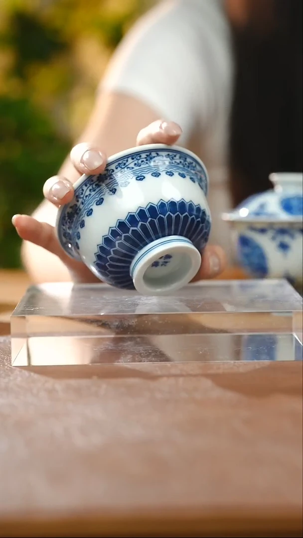 杯子仿清内绘宝象压手80cc