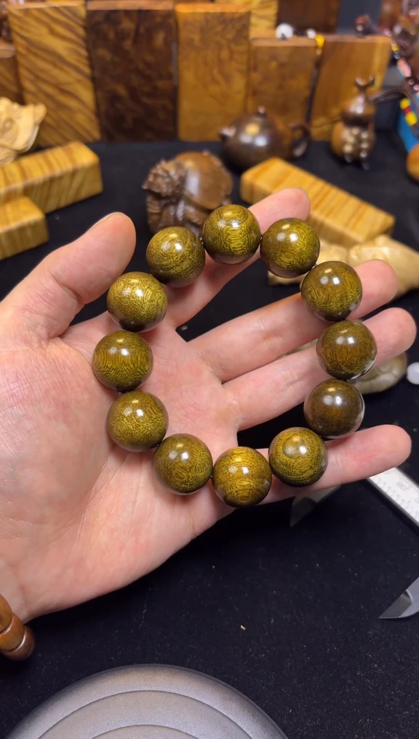 【闪购商品】楠木（金丝楠）其他2.0翡翠绿手串45