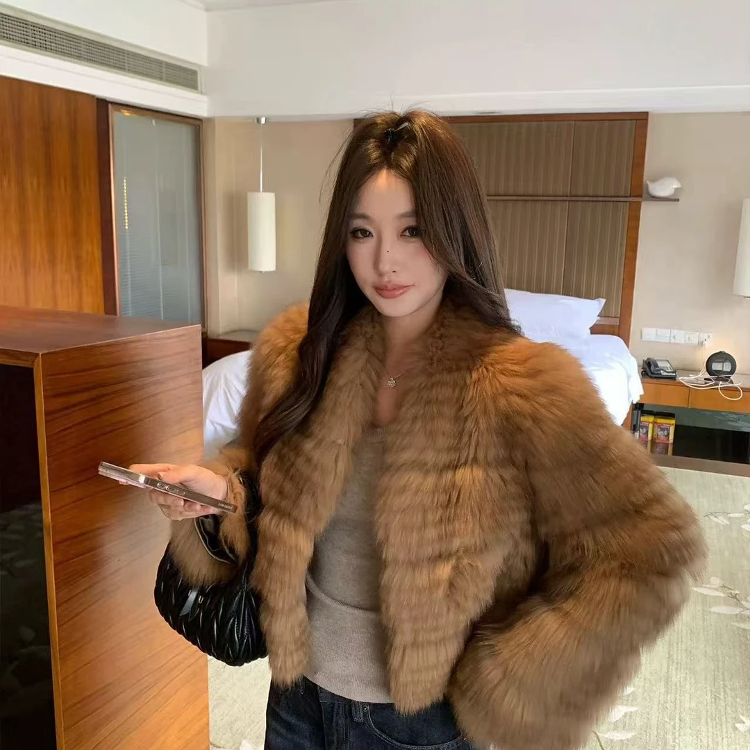 2025秋冬新款【迷雾森林】高级感车条双色狐狸毛休闲气质女短外套