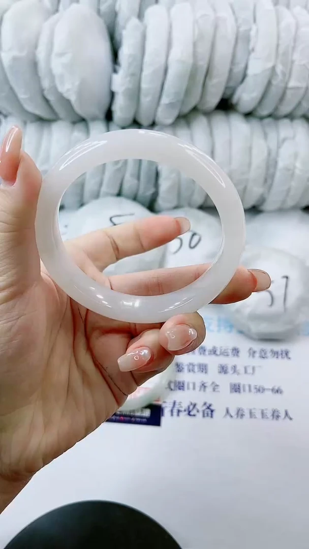 【闪购商品】石英质玉手镯未镶嵌0716287303-62多样性发货