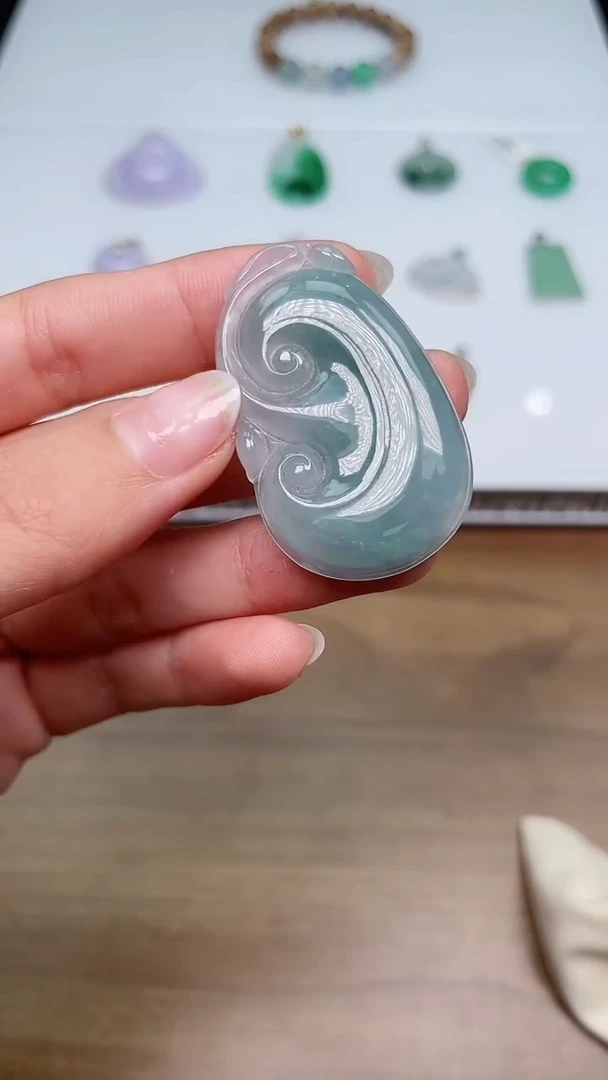 颈饰未镶嵌翡翠如意58
