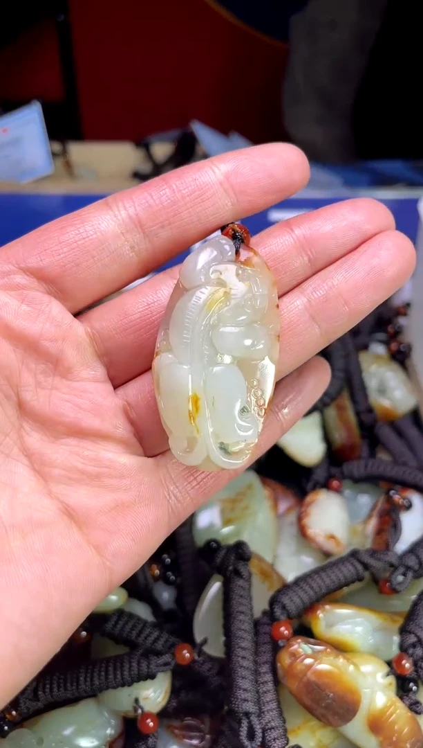 【闪购商品】和田玉颈饰未镶嵌123