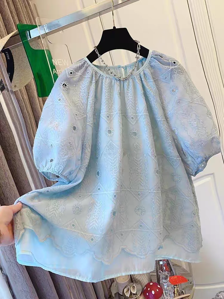 法式镂空五分袖刺绣短袖泡泡袖夏季衬衫小众洋气韩版显瘦气质上衣