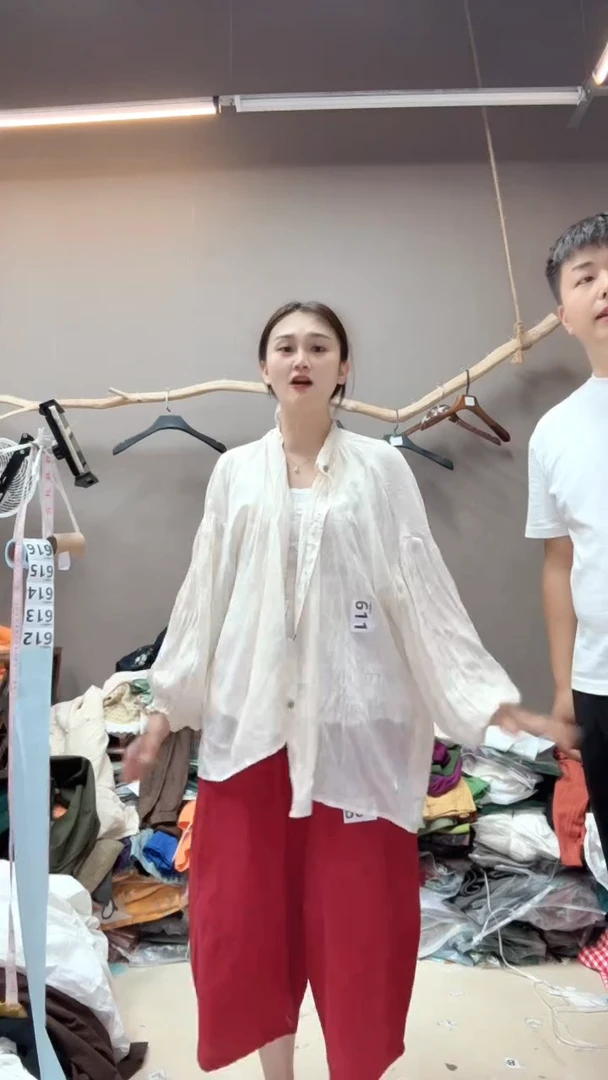 小睿麻衣服饰611