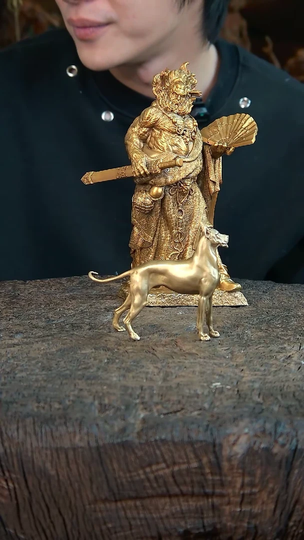 【闪购商品】黄铜卫士犬