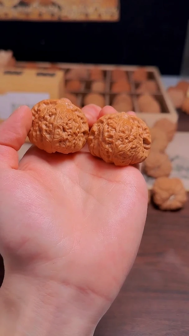 把件文玩核桃组*？42南瓜