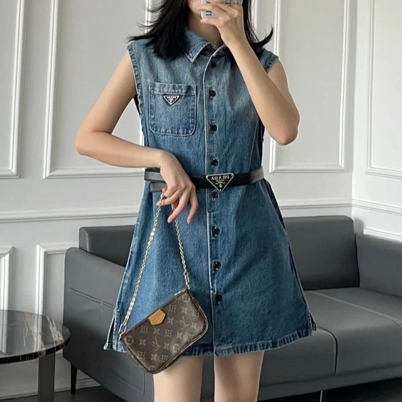 99新 Prada/普拉达 36码金属三角标做旧牛仔翻领无袖长款马甲