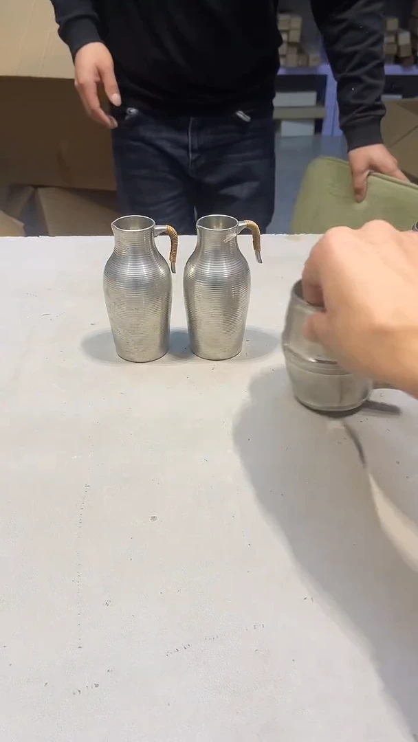 手工艺品琉璃放**颠 城城工艺品店