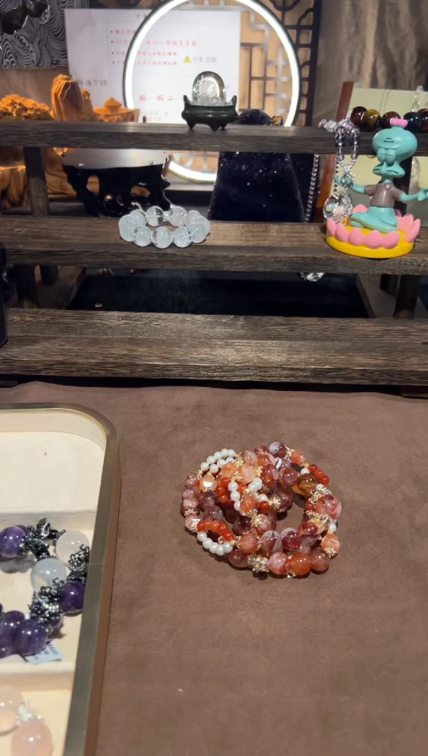 【闪购商品】水晶手链合金红胶花