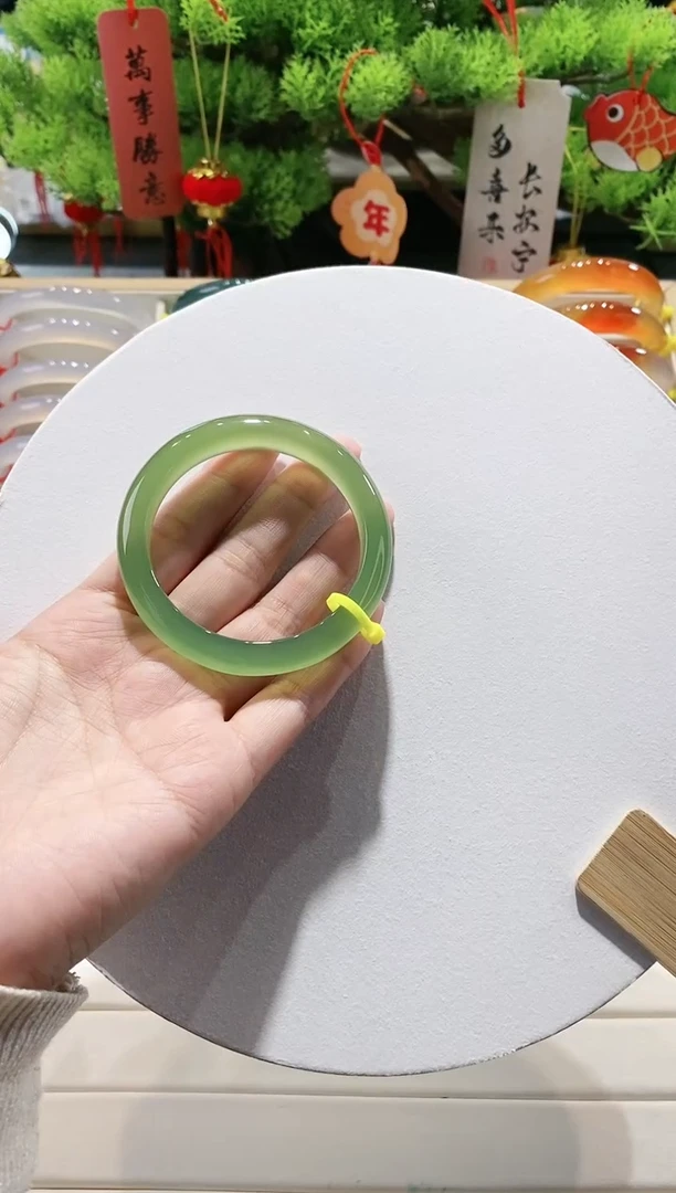 【闪购商品】玛瑙/玉髓手镯未镶嵌47-52.9