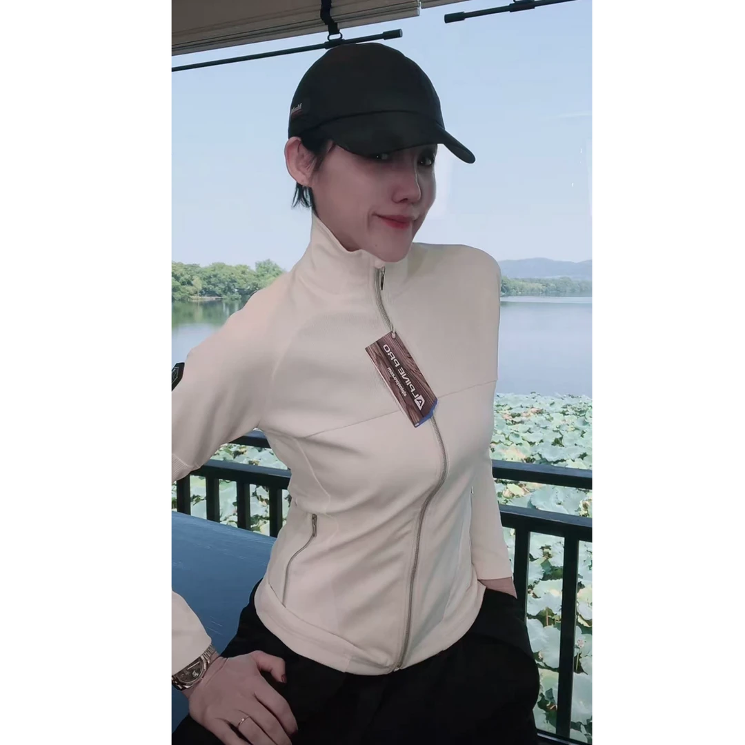 阿尔派尼 捷克官方指定 女式长袖运动衫   WT1176