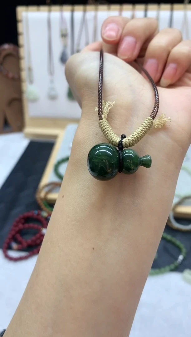 颈饰未镶嵌和田玉草****！吊坠4