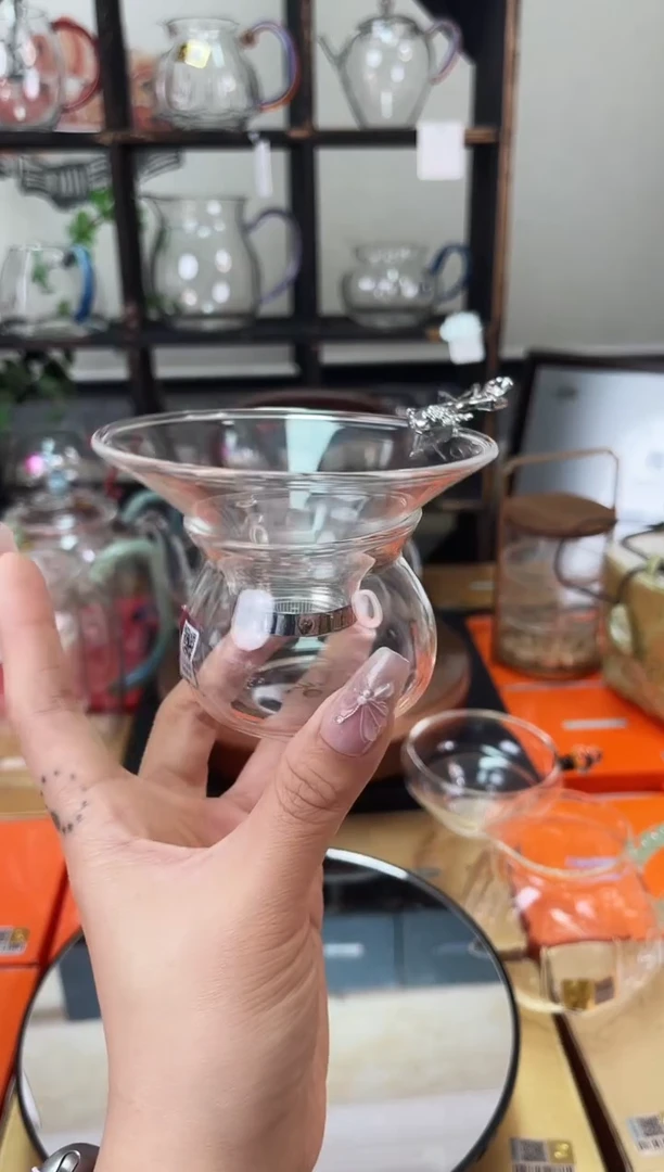 银鱼款茶1套....