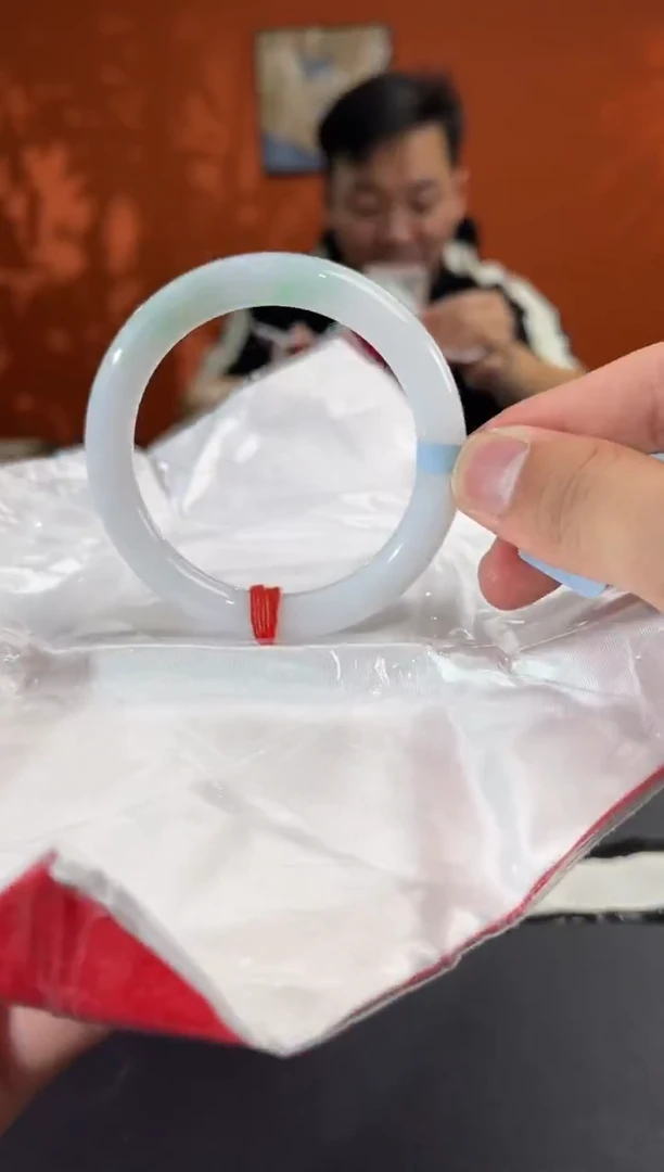 未镶嵌手镯翡翠55