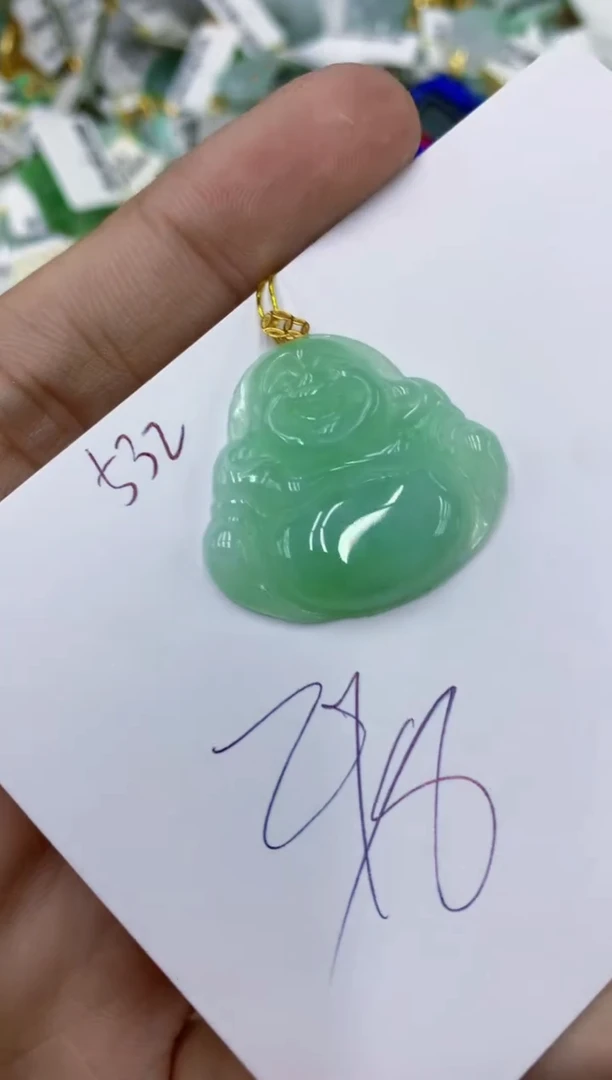 颈饰18K金镶嵌翡翠11111111111