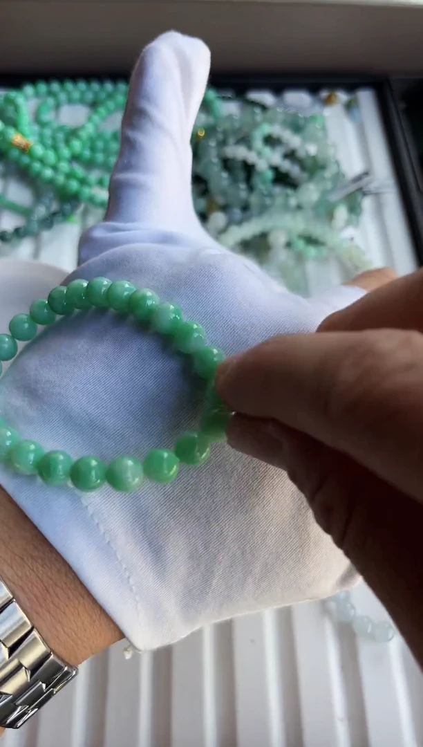 散珠翡翠翡翠手串卡8