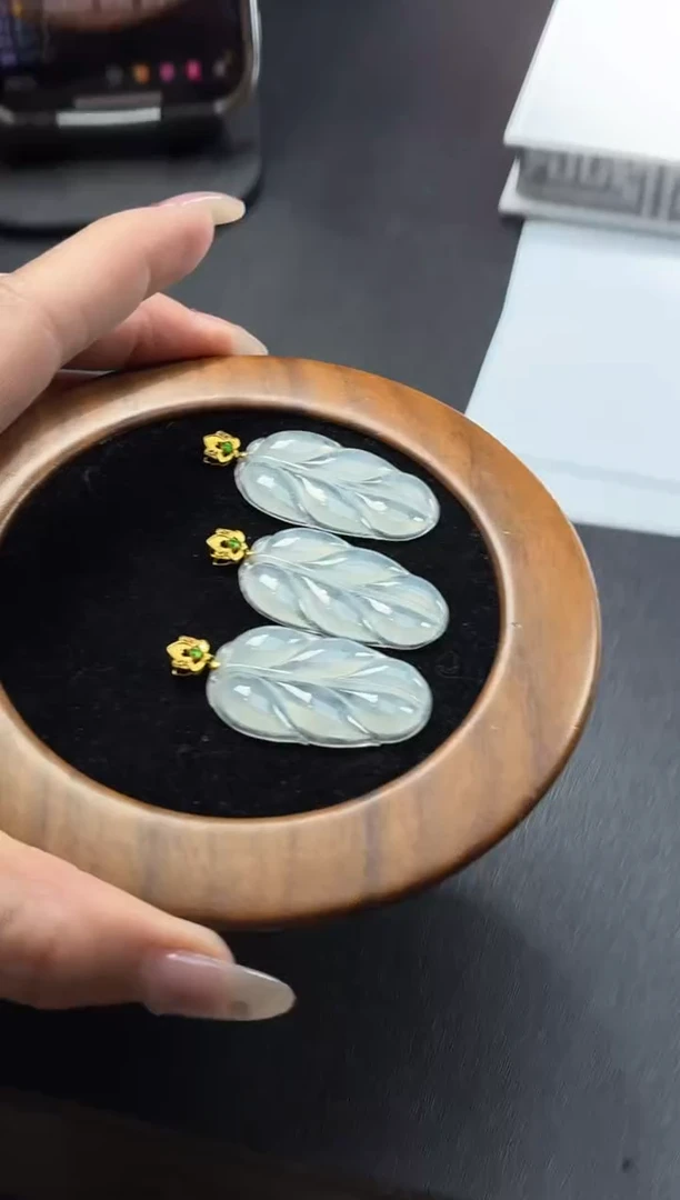 18K金镶嵌定制翡翠DDJ52312/多样性发一件