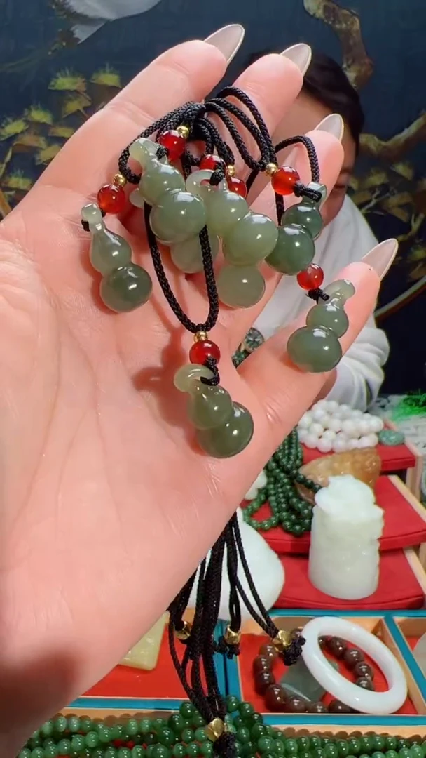 【闪购商品】和田玉吊坠未镶嵌多样性发货拍一发一