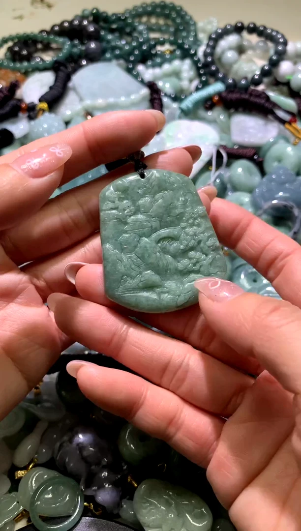 吊坠(不含链)未镶嵌翡翠1