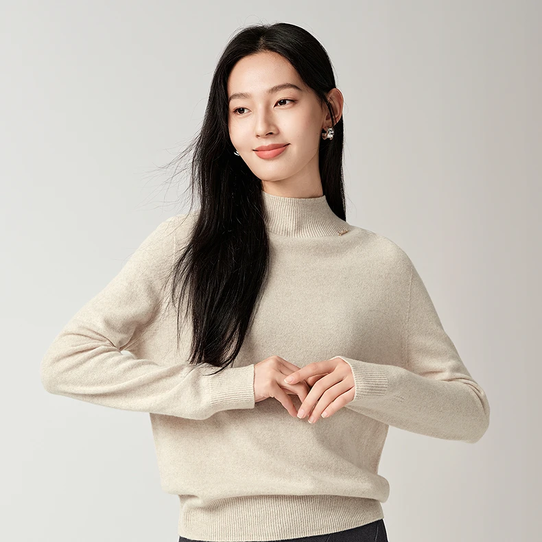 玖姿·安娜蔻KWFD31026通勤风半高领100%羊毛针织衫女2025冬新款