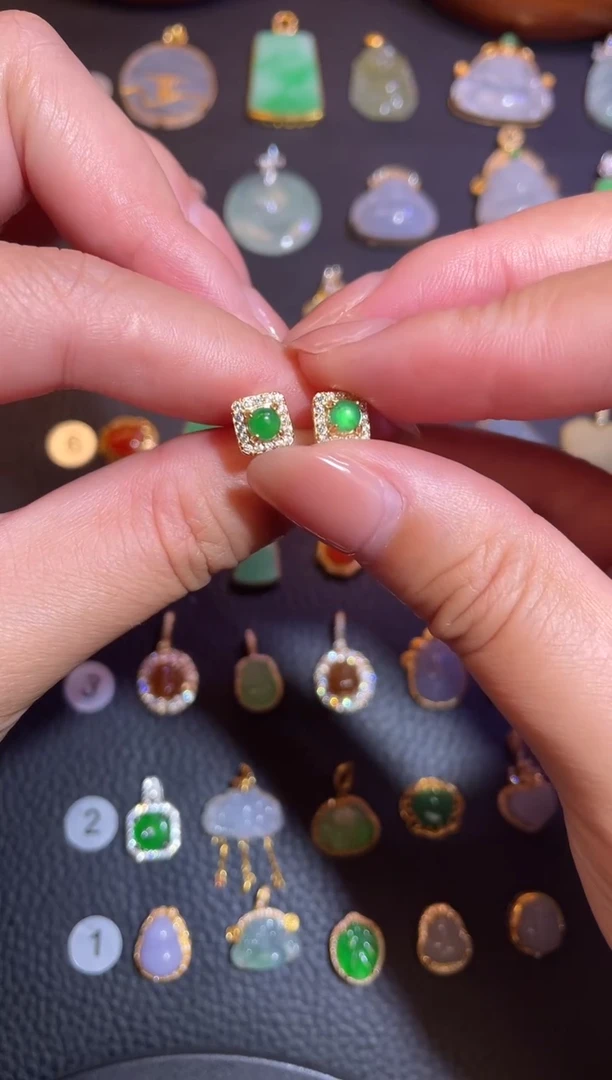 颈饰银S925镶嵌翡翠a货翡翠