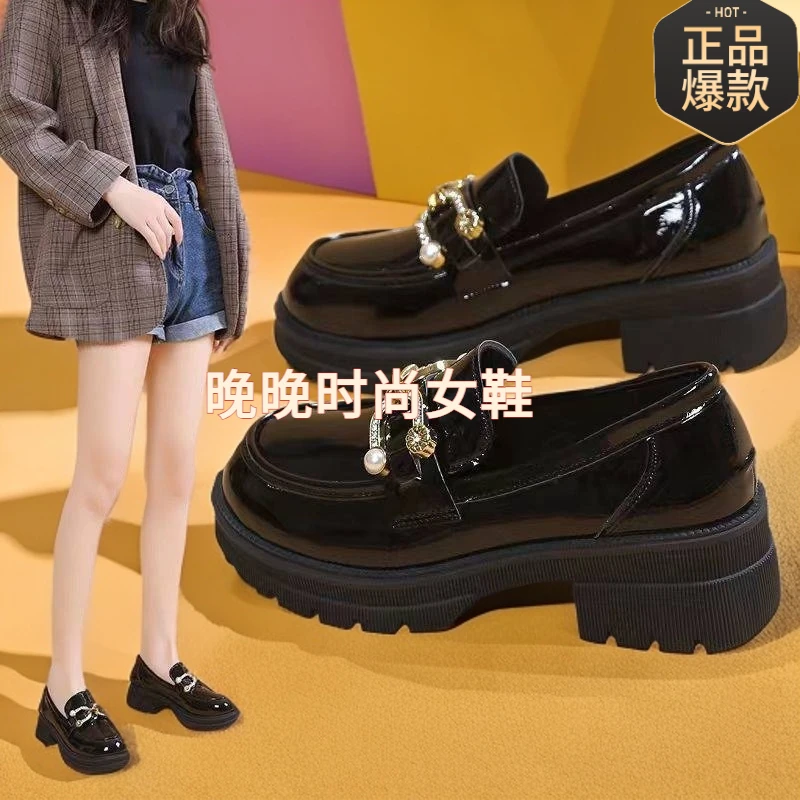 新款乐福鞋厚底黑色软底舒适时尚百女女女款春法式蓝色单鞋漆皮