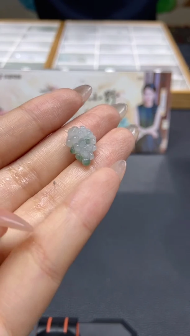 【闪购商品】定制翡翠未镶嵌天然翡翠A货