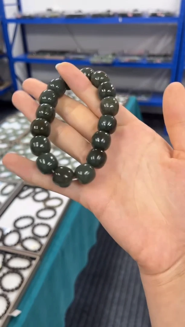 手串未镶嵌和田玉LXZ14