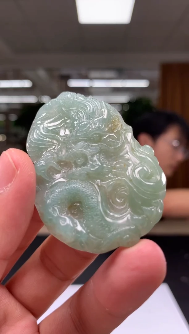 未镶嵌定制翡翠          *10