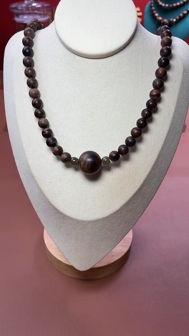 沉香手串沉水越南芽庄瘿子瘤疤白棋08配虎斑瘤疤18顶珠