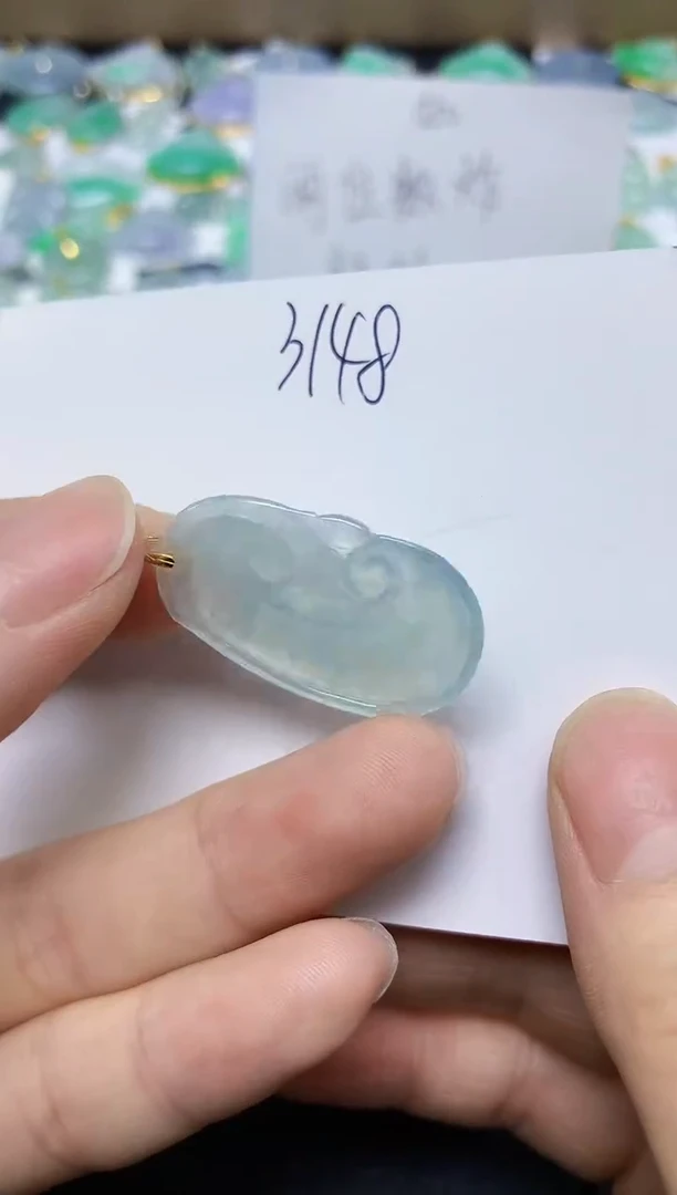 翡翠未镶嵌颈饰 天然缅甸翡翠A货