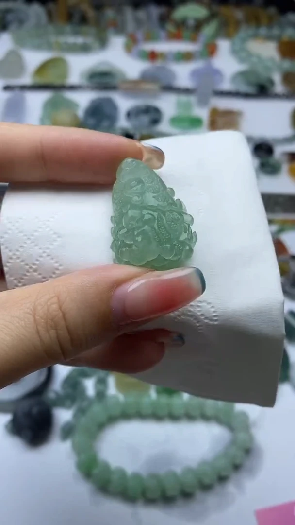 未镶嵌定制翡翠毛货定制不退不换