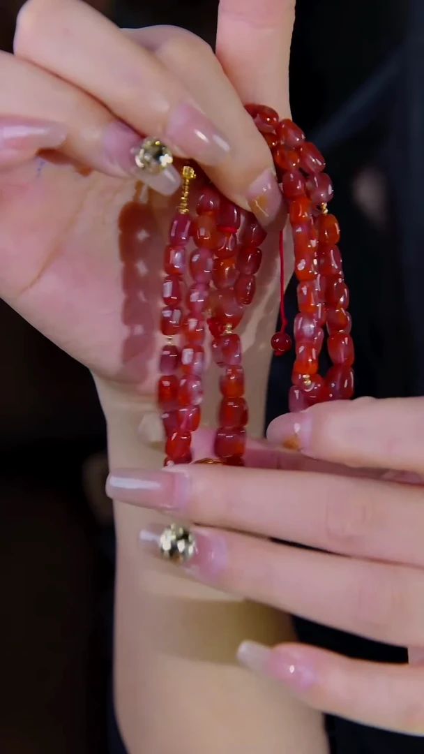 18K金镶嵌项链南红玛瑙南红项链