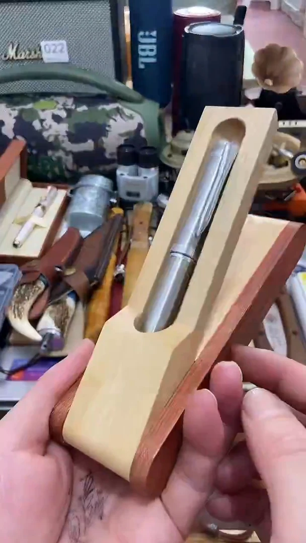 瓷片闪购商品  如图所示