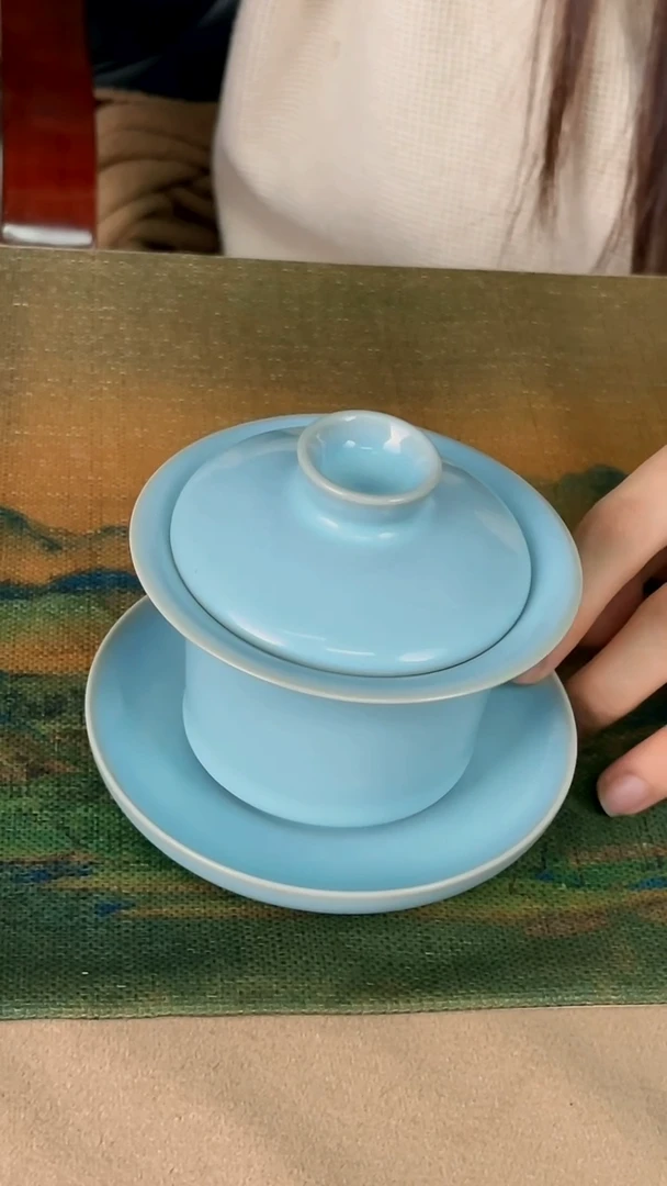 盖碗瓷韩红天青釉 马蹄盖碗