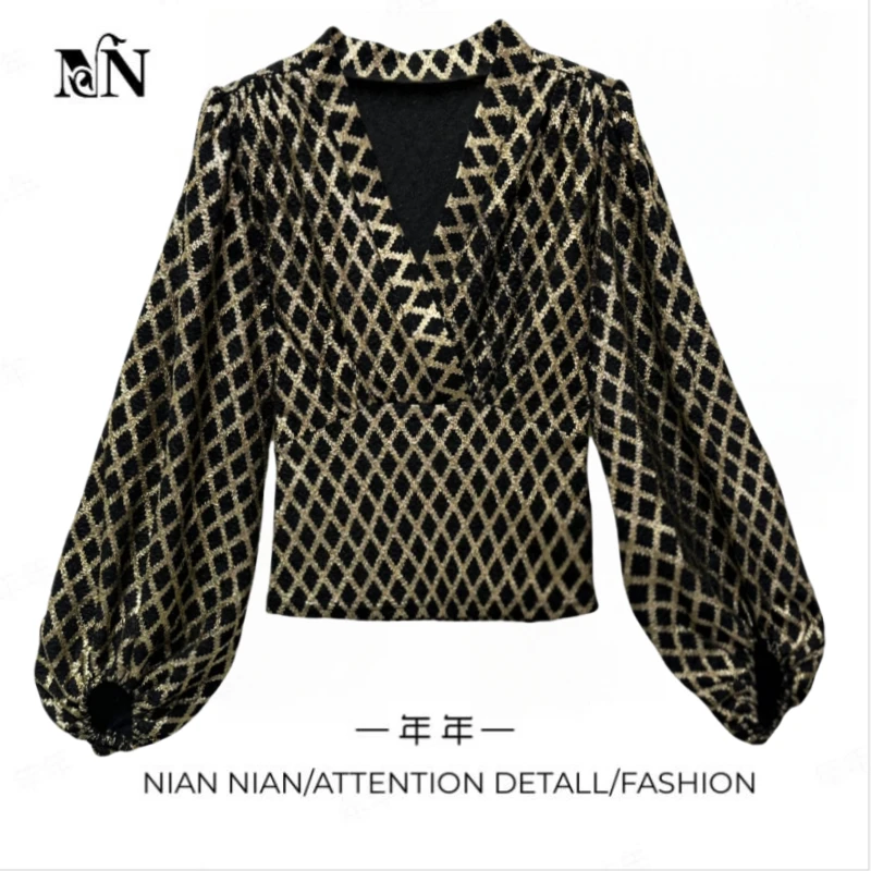 〖人间梦娜〗年年2025春季新款复古格子V领灯笼袖T恤长袖法式上衣