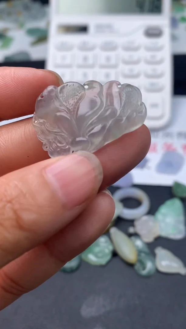 定制翡翠未镶嵌翡翠毛货多样性发货发其一